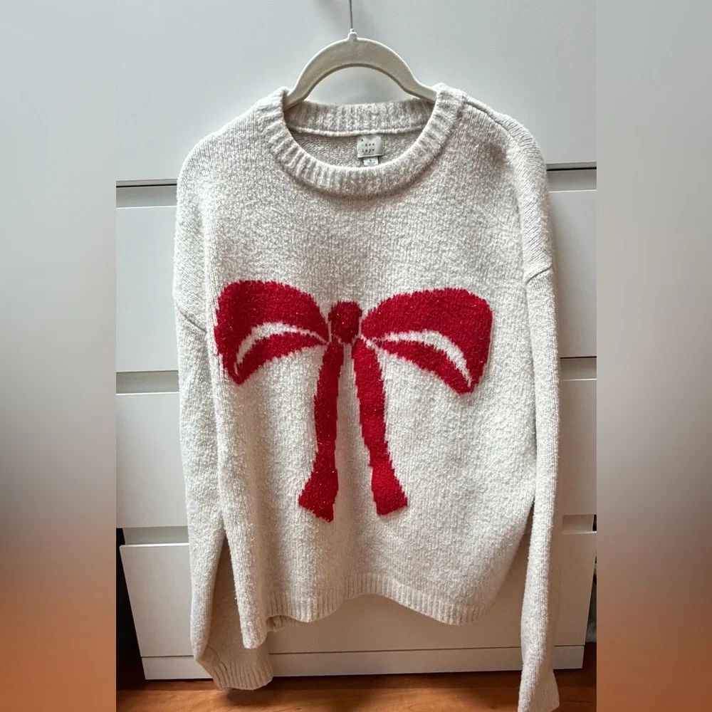 a new day Cream Sweater with Red Bow - Picture 1 of 2